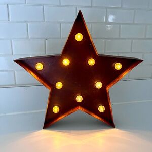 Marquee Star Decor